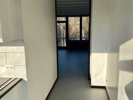 bel appt 2ch rénové