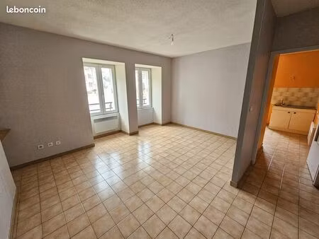 appartement 3 pièces 68 m²