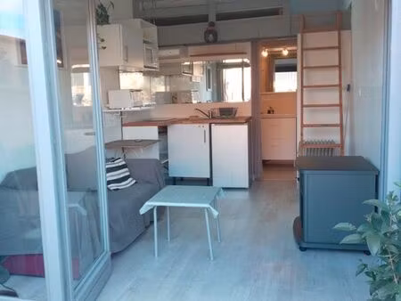 studio a louer à l'année