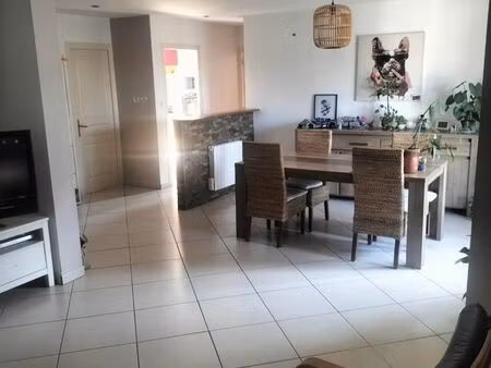 appartement 81 m2 baigné de lumière