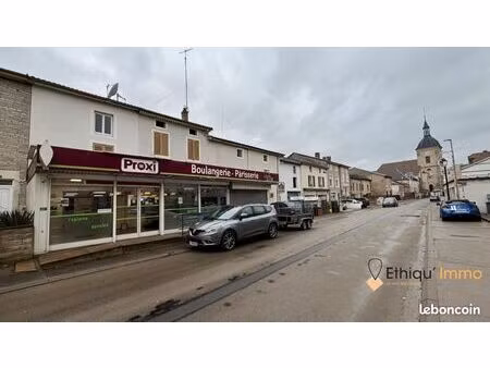 maison 6 pièces 500 m²