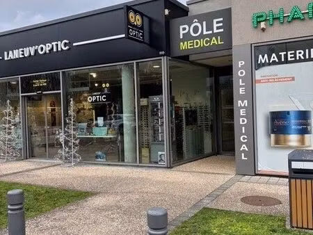 espace professionnel à louer dans un pôle médical préexistant