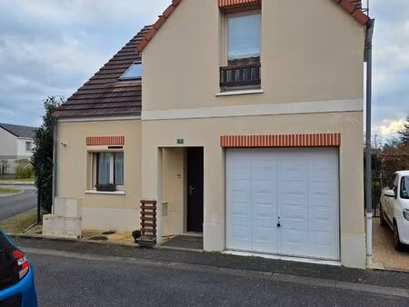 maison en parfait état dans le centre bourg