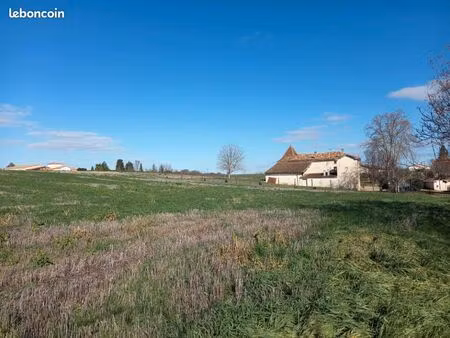 terrain 850 m² cestayrols