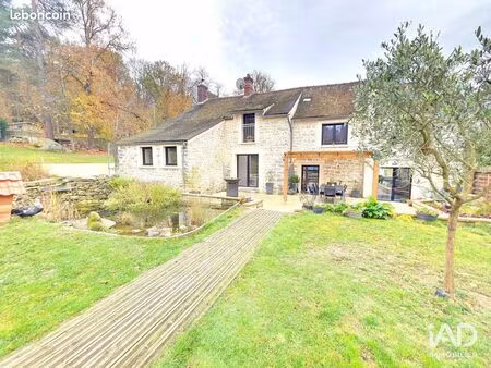 propriété 5 pièces 270 m²