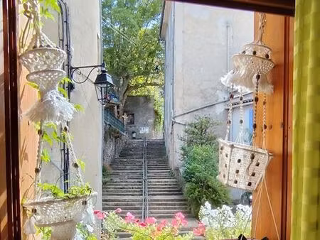 appartement 5 pièces 92 m²