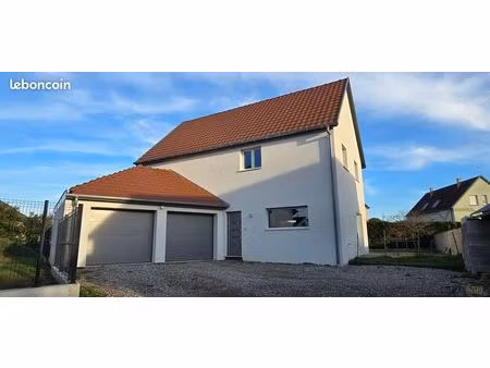 maison 5 pièces 136 m²
