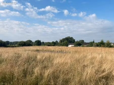 terrain 1 700 m² yzeure