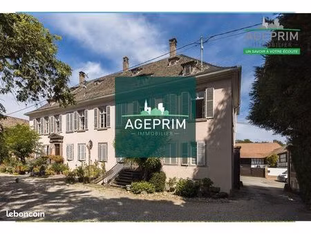 appartement 7 pièces 259 m²