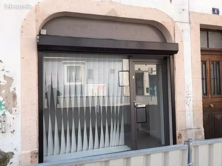 local commercial de 12 m²