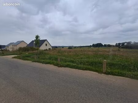 terrain à batir 840 m2