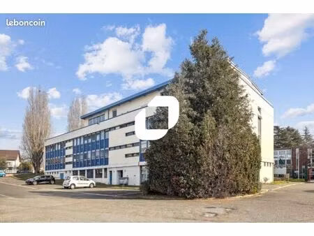 bureaux 165 m²