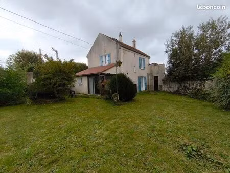 maison 4 pièces 95 m²