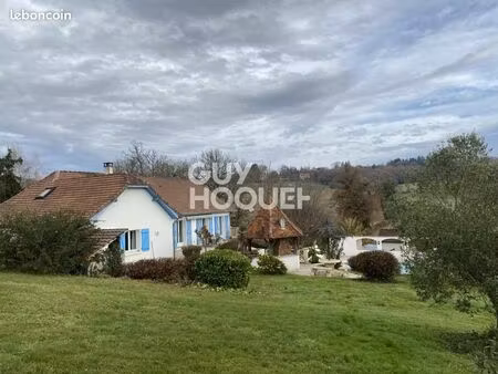 maison 6 pièces 160 m²