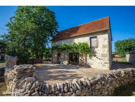 grange 3 pièces 90 m²