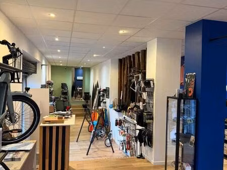 local commercial à louer