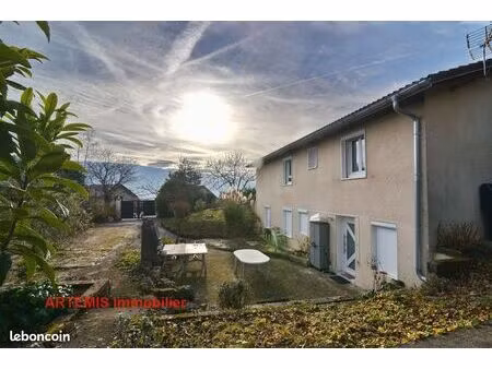 propriété 7 pièces 173 m²