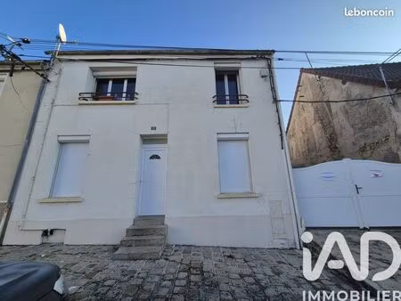 immeuble 150 m² rebais