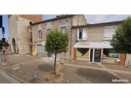 a louer local commercial 50m2 climatisé