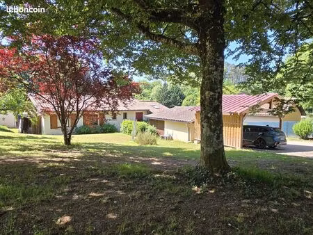 maison 7 pièces 139 m²