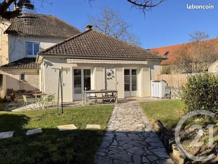 maison 5 pièces 143 m²