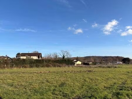 terrain constructible viabilisé à vendre