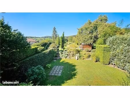 ferme 9 pièces 223 m²