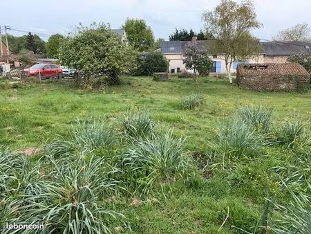 terrain 438 m² saint mars du desert