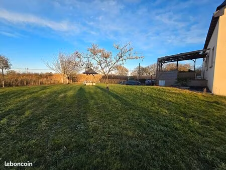 maison 7 pièces 165 m²