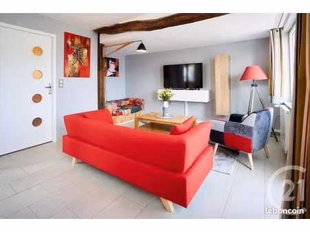 triplex 4 pièces 104 m²