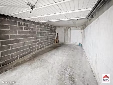 garage/box 15 m² croix