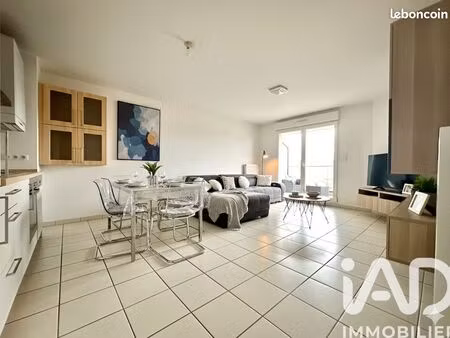 appartement 3 pièces 62 m²