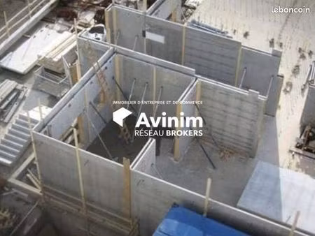 local 141 m² montauroux