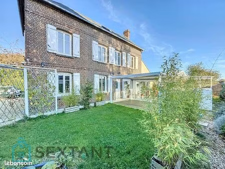 maison 5 pièces 180 m²