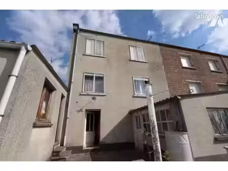 maison 4 pièces 74 m²
