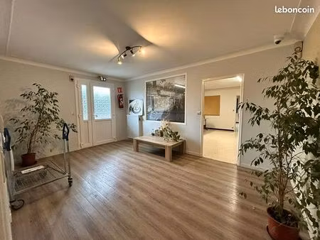 bureaux 102 m² l isle sur la sorgue