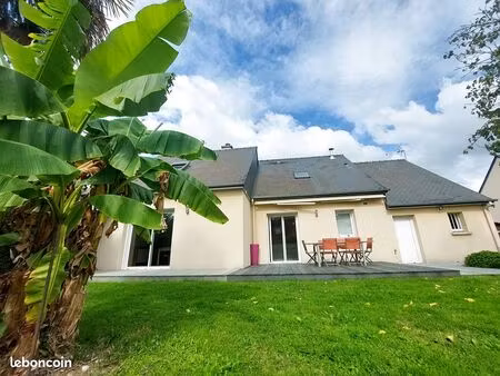 maison 6 pièces 147 m²