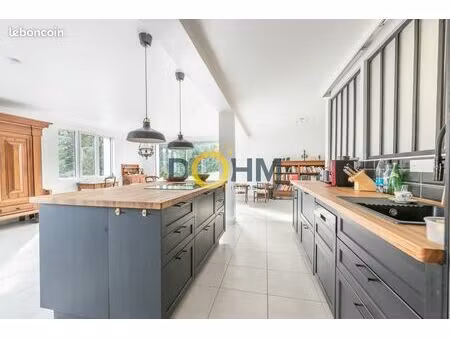 maison 6 pièces 192 m²