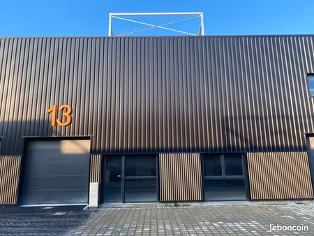 local d'activité a louer / a vendre