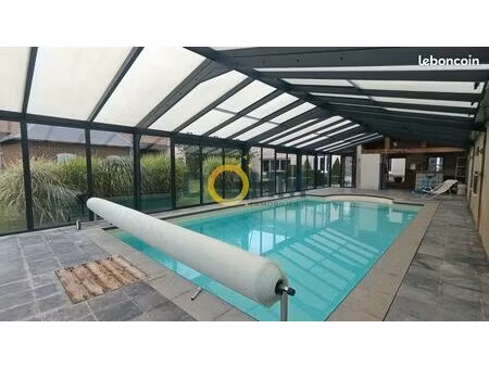 propriété 7 pièces 225 m²