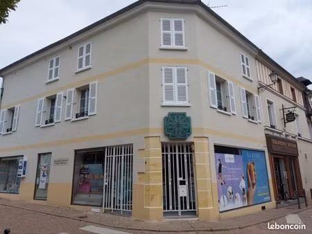 opportunité d’investissement – à vendre local commercial + bureaux – juziers (78)