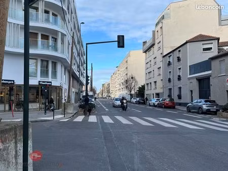 boutique 42 m² asnieres sur seine