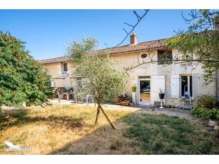 ferme 14 pièces 278 m²