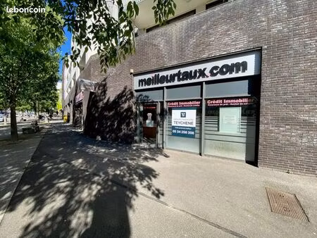 local commercial 121 m² blagnac