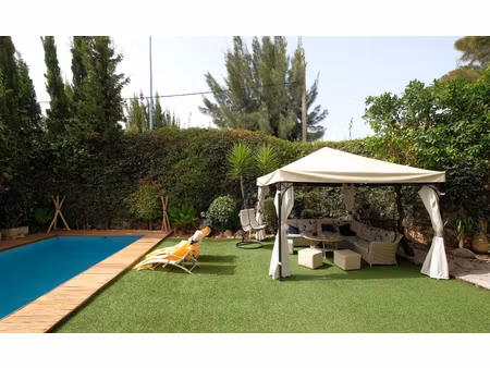 villa avec piscine et jardin quartier polo