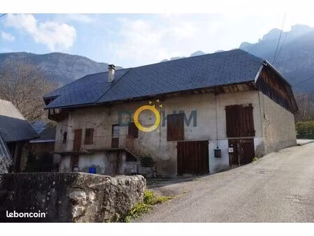 ferme 4 pièces 76 m²