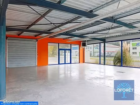 local commercial 378 m² la chaize le vicomte