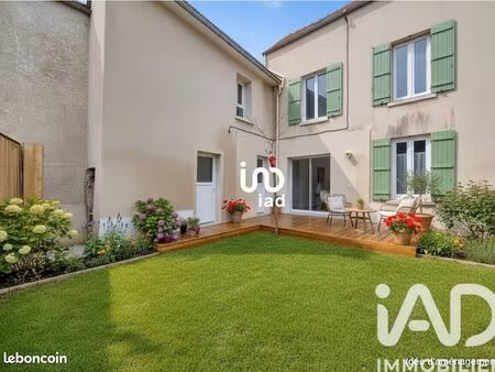 maison 6 pièces 146 m²