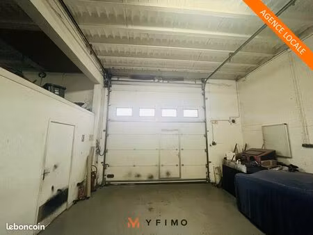 local d'activité 213 m²