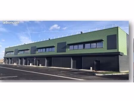 local commercial avec bureaux